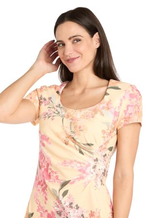 Sunlit Floral Square-Neck Sheath Dress W/Pleated Waist